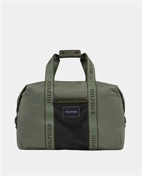 Bolsa de viaje mediana con inscripción · Tommy Hilfiger · El .